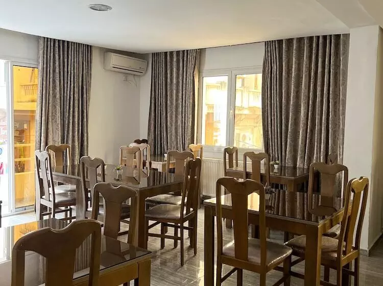 هاستل Métropole Résidence