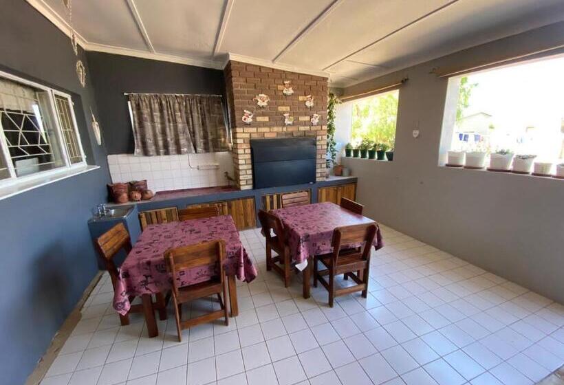 Karas Inn Bed And Breakfast