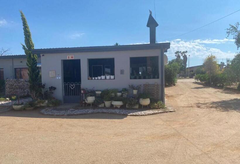 Karas Inn Bed And Breakfast