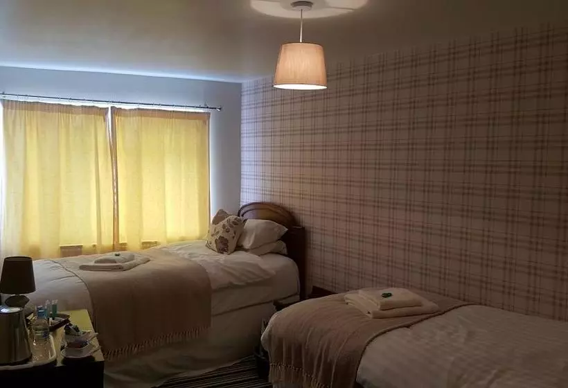 تختخواب و صبحانه Keeru S Guest House