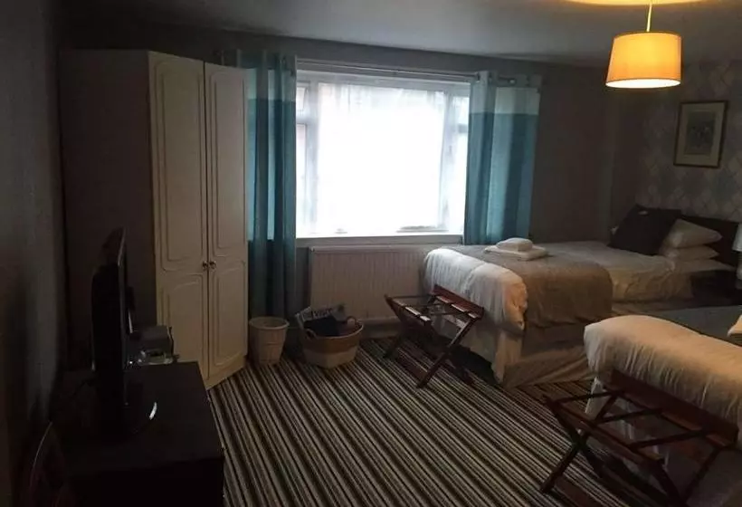 تختخواب و صبحانه Keeru S Guest House