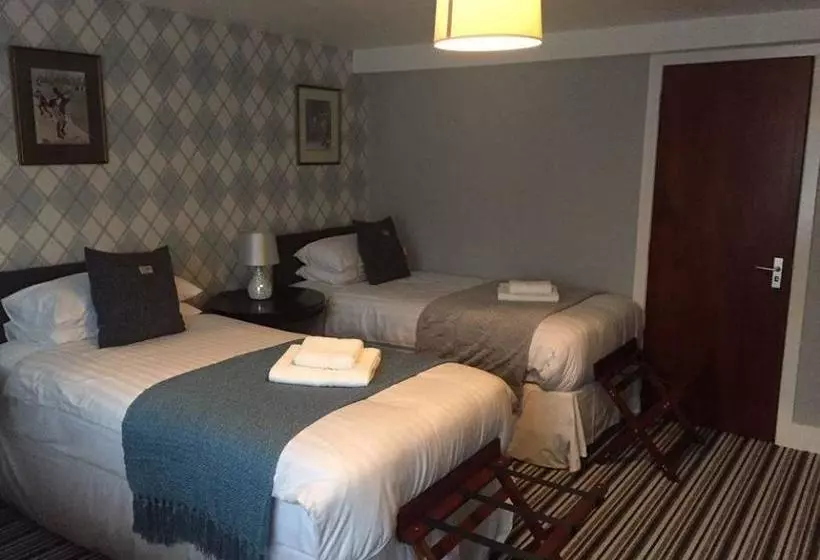 تختخواب و صبحانه Keeru S Guest House