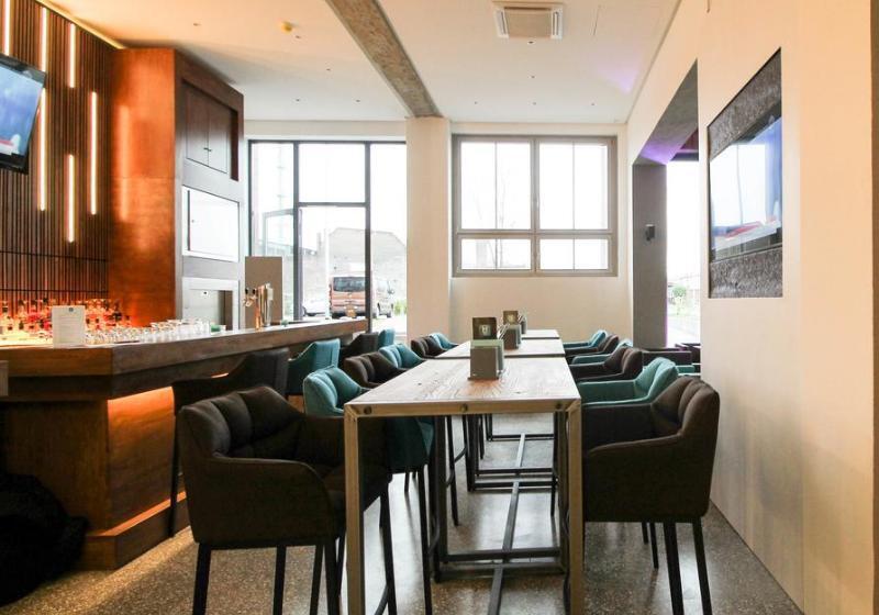 هتل H24 Berlin Lichtenberg