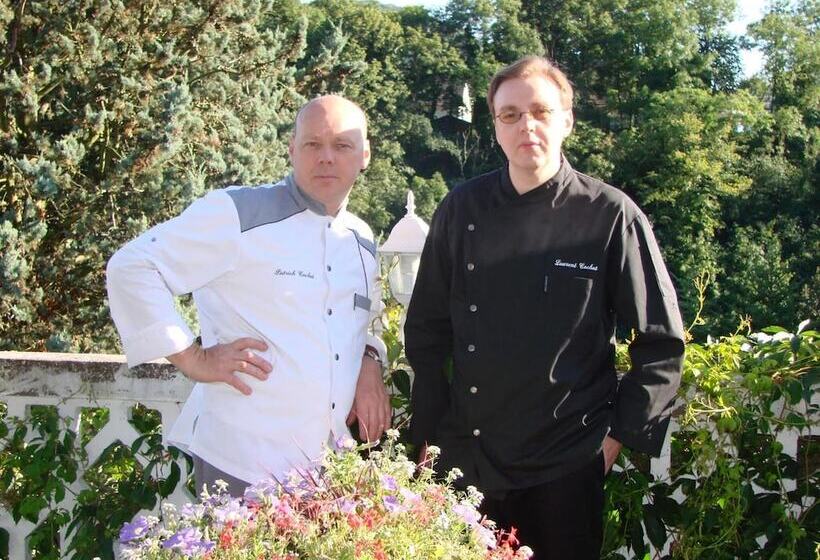 호텔 Hostellerie Du Château D As