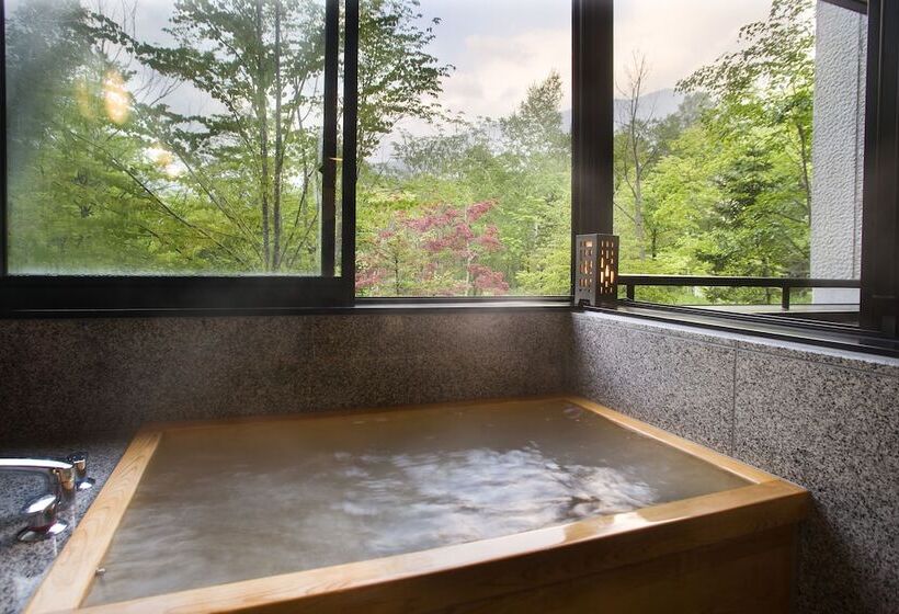 Nakao Kogen Hotel Kazaguruma