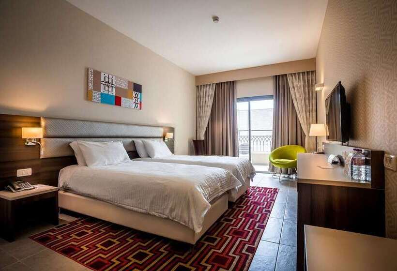 Hotel Ramada Olivie Nazareth