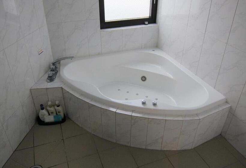 酒店 Rplus Adults Only