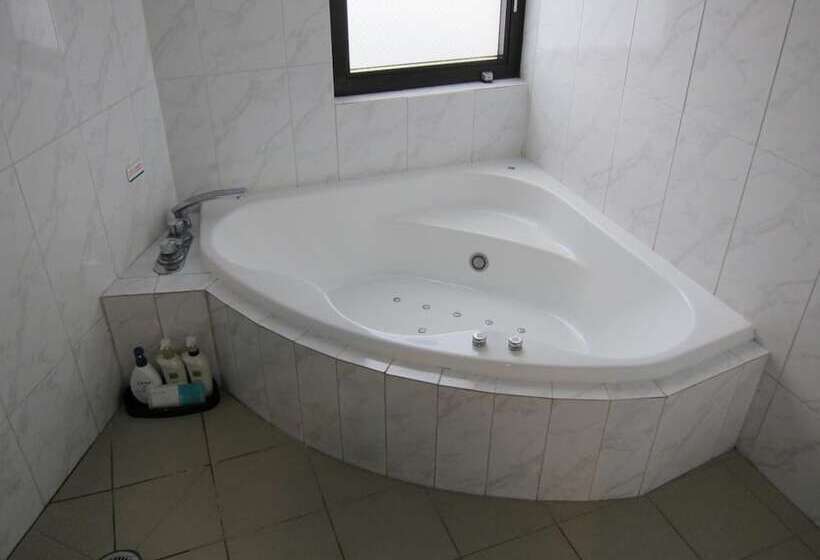 酒店 Rplus Adults Only