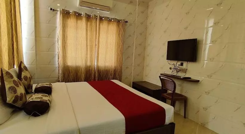 Hotelli Sri Maharaja Residency