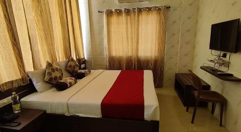 Hotelli Sri Maharaja Residency
