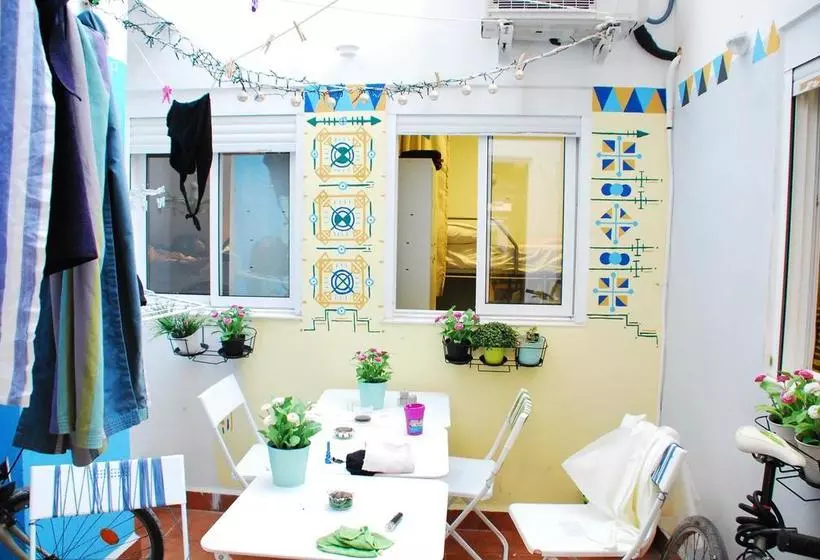 La Casa Del Colibrí Youth Hostel