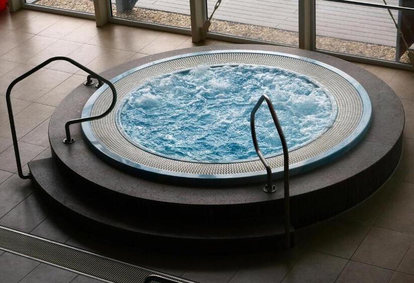 Sporthotel Zimní Stadion Benešov