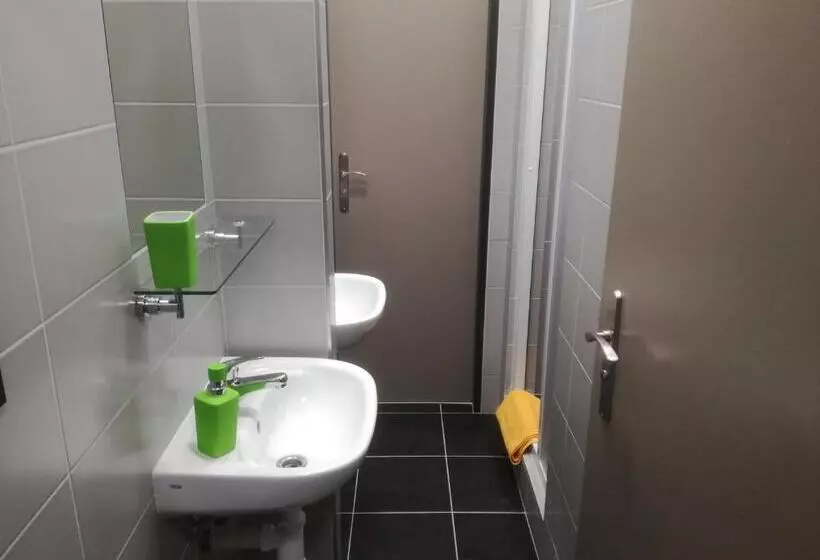 Sporthotel Zimní Stadion Benešov