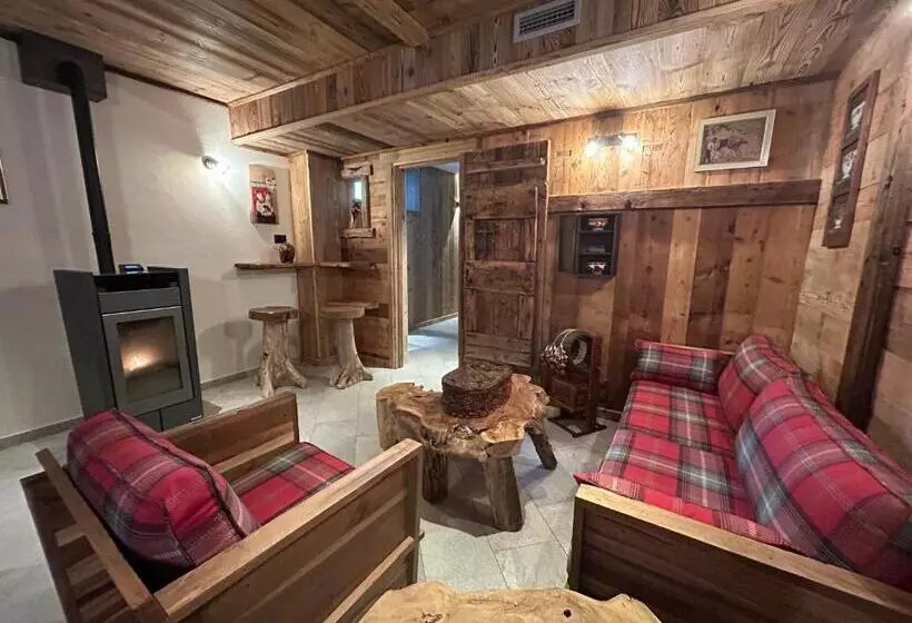 Aamiaismajoitus (B&B) Hibou Chambres   Cogne