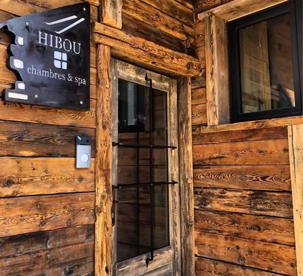 Aamiaismajoitus (B&B) Hibou Chambres   Cogne