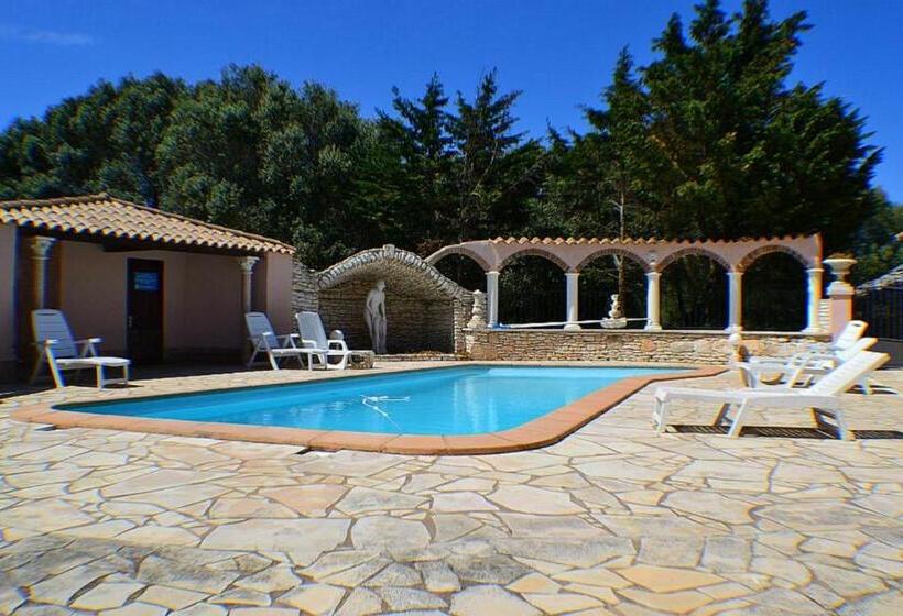 צימר Domaine De Foresta