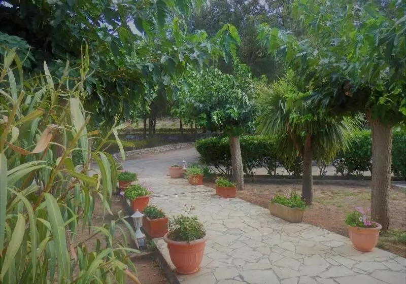 Aamiaismajoitus (B&B) Domaine De Foresta