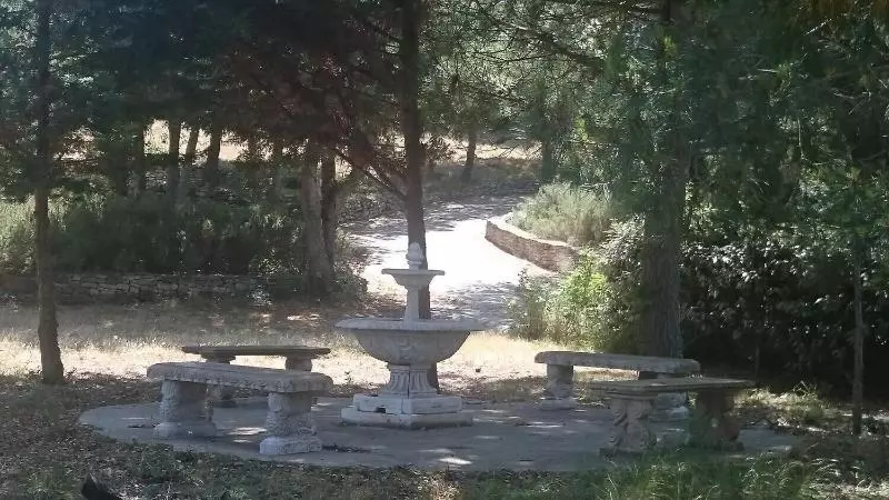 Aamiaismajoitus (B&B) Domaine De Foresta