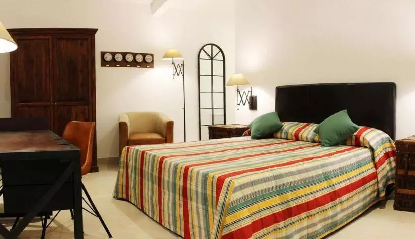 تختخواب و صبحانه L'etoile