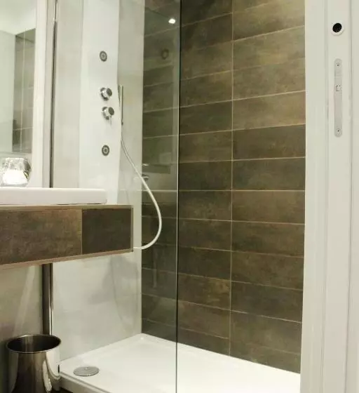 تختخواب و صبحانه L'etoile