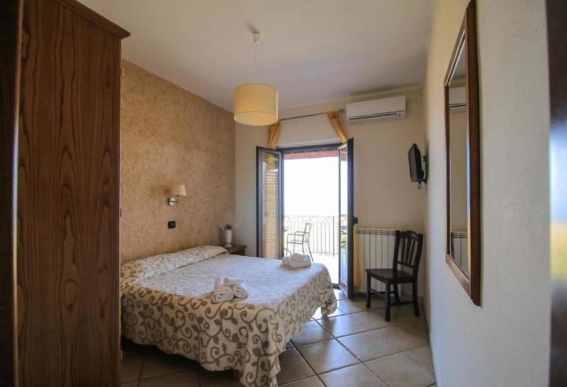 ベッドアンドブレックファースト Villa D Aquino