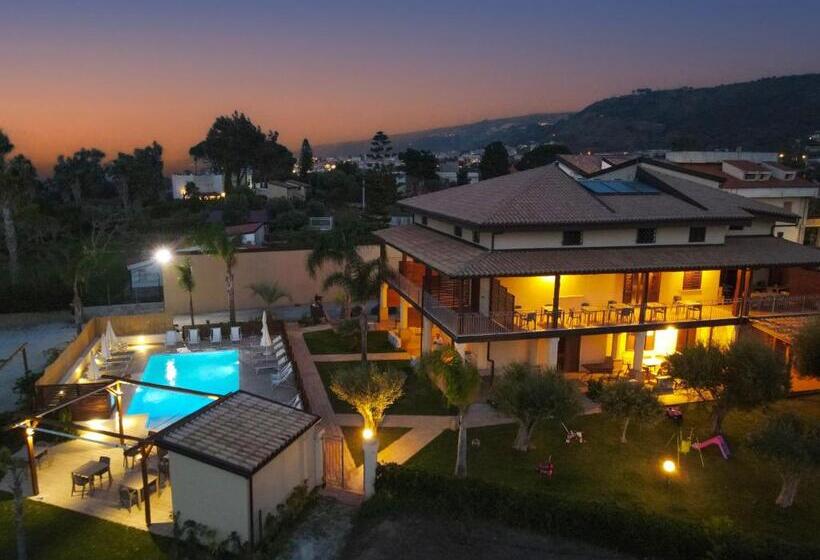 ベッドアンドブレックファースト Villa D Aquino