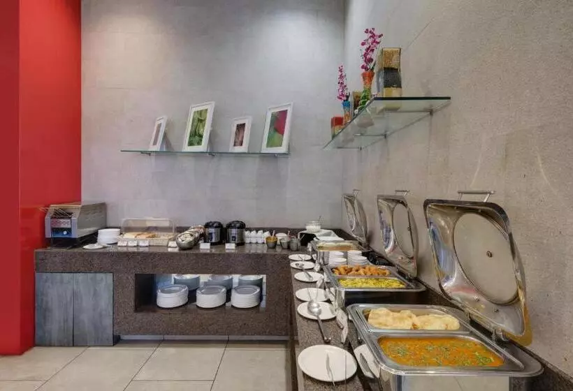 7 Apple Hotel, Vadodara