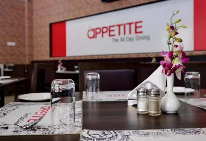 7 Apple Hotel, Vadodara
