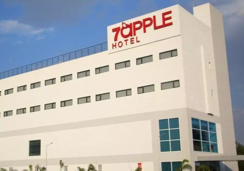7 Apple Hotel, Vadodara