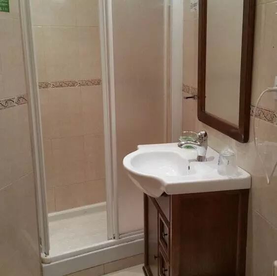 Hotelli Hosteria Villa De Castro