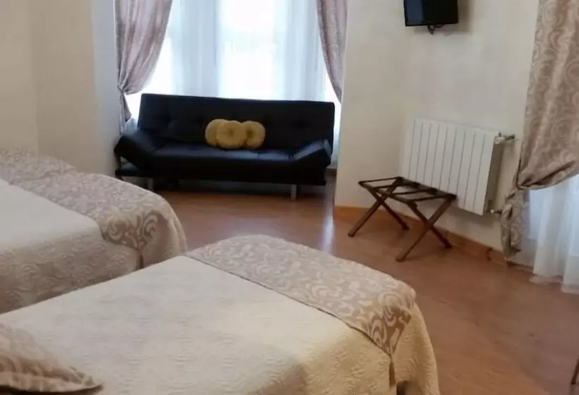 Hotelli Hosteria Villa De Castro