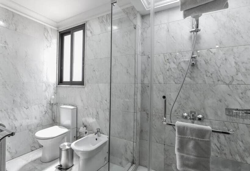 هتل Lahoya Verdun