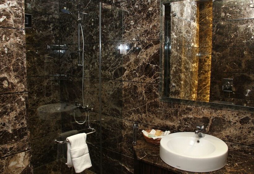 هتل Lahoya Verdun