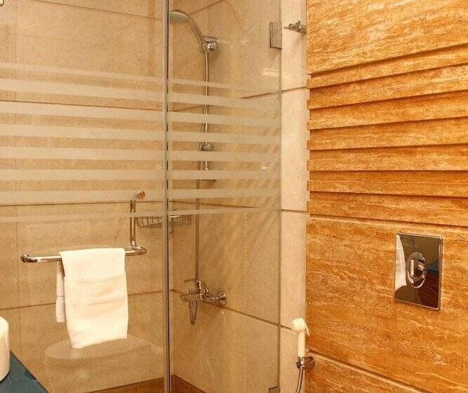 هتل Lahoya Verdun