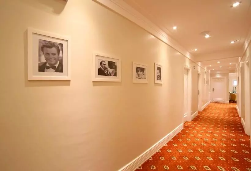Hotelli Pousada Italia Eleganza