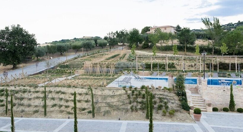Hotel Villa Sant Angelo