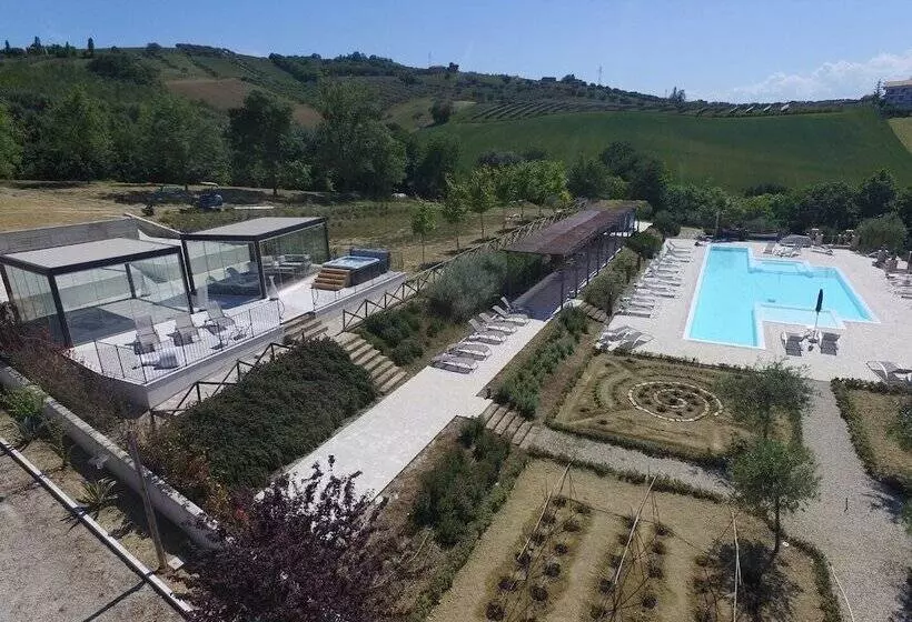 Hotelli Villa Sant Angelo