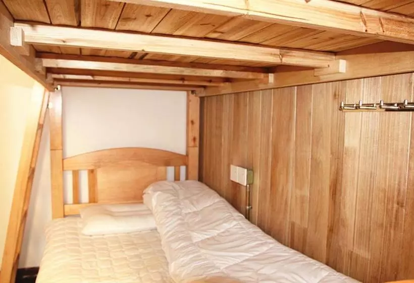 Xi An Zhong Shi Young Hostel