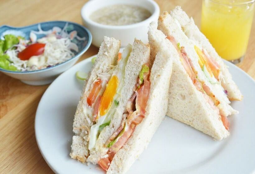 Azumaya Hotel Phnom Penh