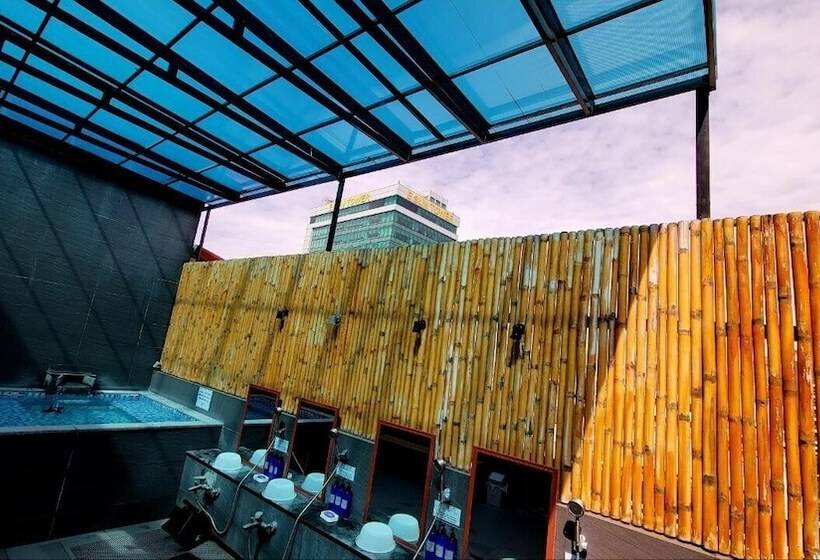 Azumaya Hotel Phnom Penh