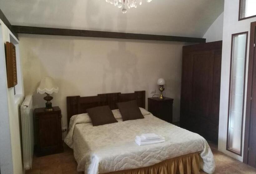 مبيت وإفطار Legacy