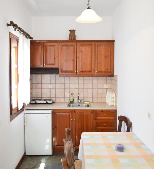 Grandes Apartments Kouremenos