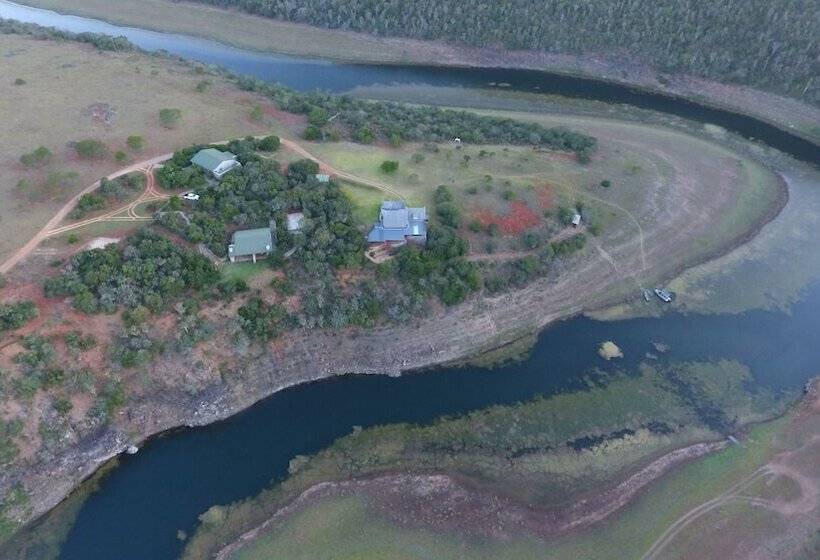 Отель African Safari Lodge