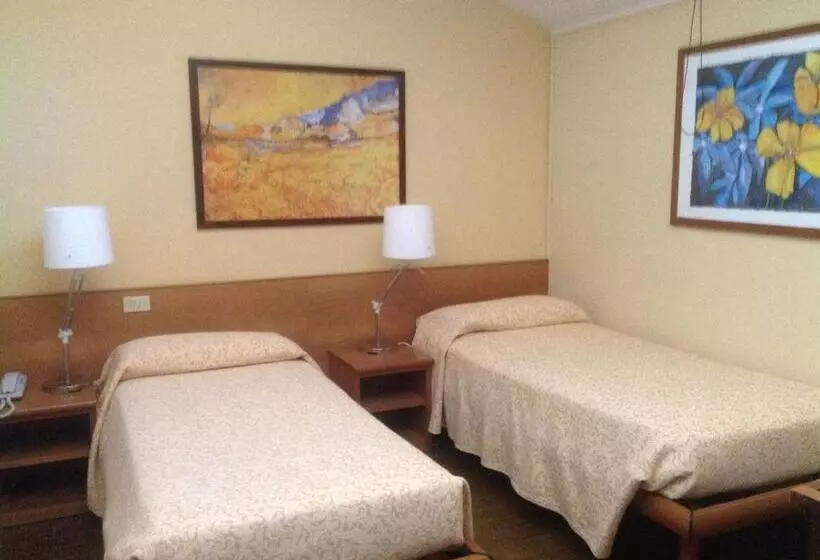 Hotelli Antica Trattoria Dell'uva