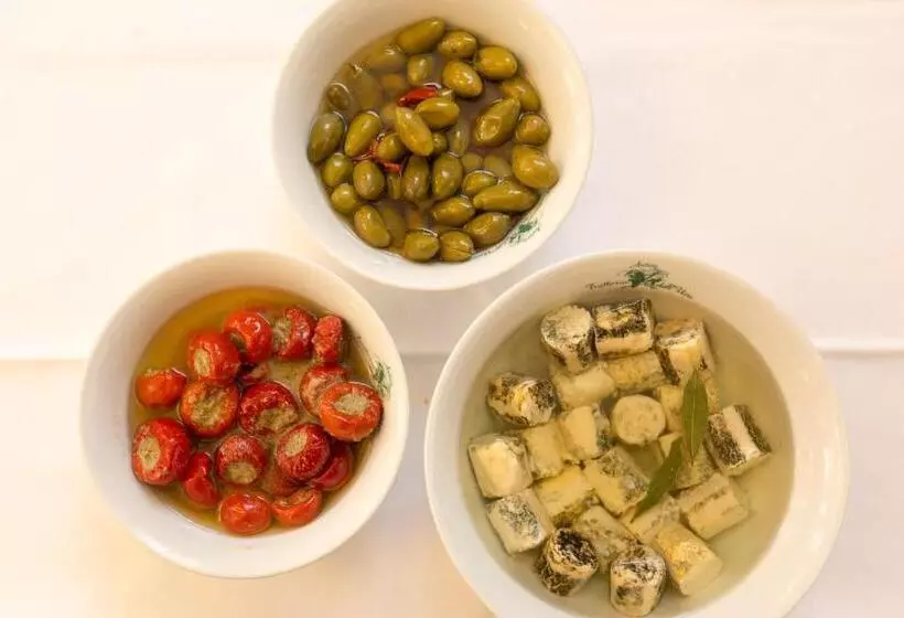 Hotelli Antica Trattoria Dell'uva