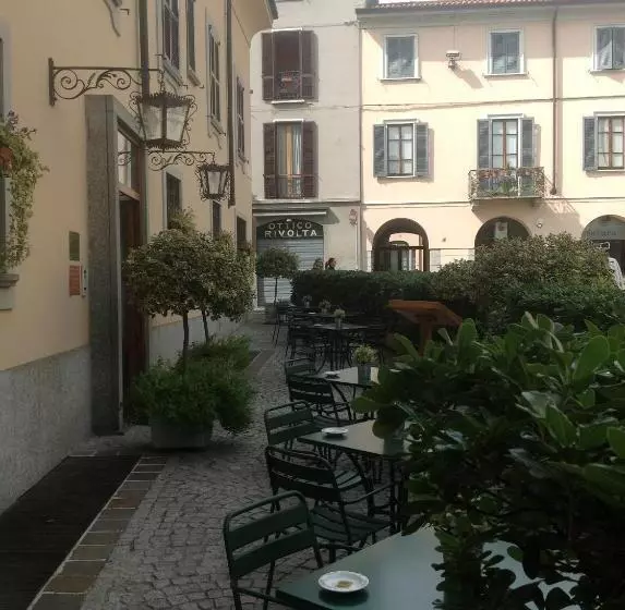 Hotelli Antica Trattoria Dell'uva