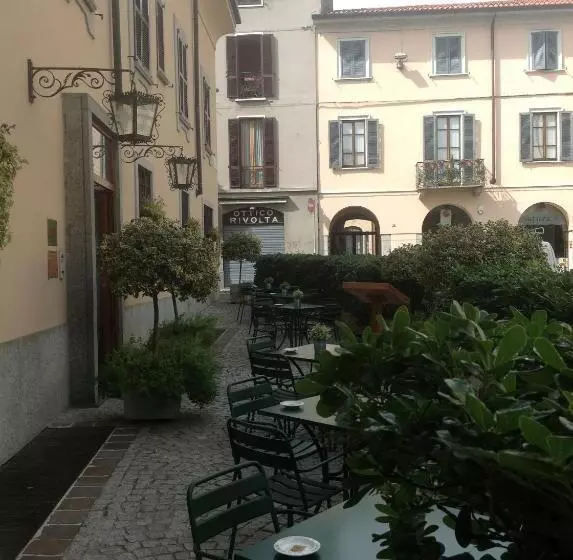 Hotelli Antica Trattoria Dell'uva