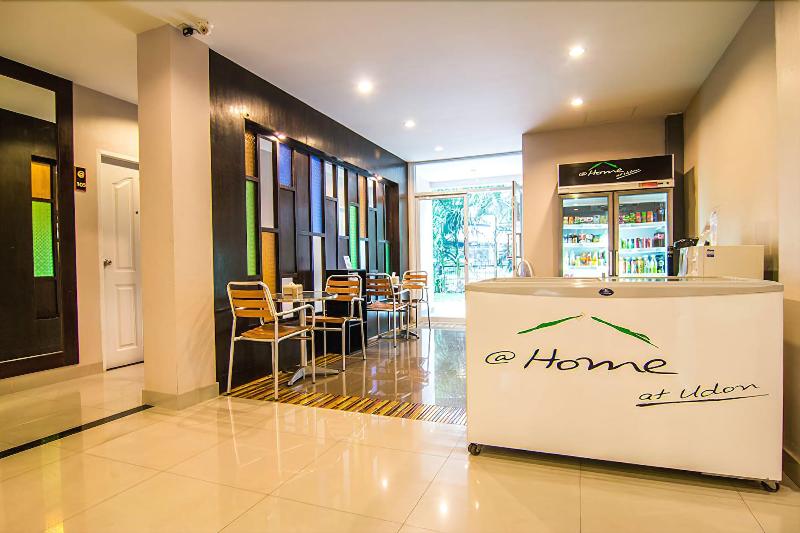 هتل At Home At Udon