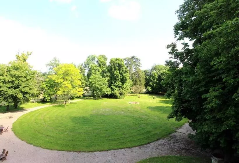 Hotelli Château D Island Vézelay