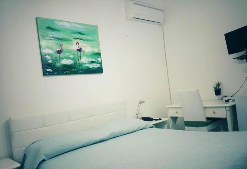 בית מלון כפרי Falco D'oro